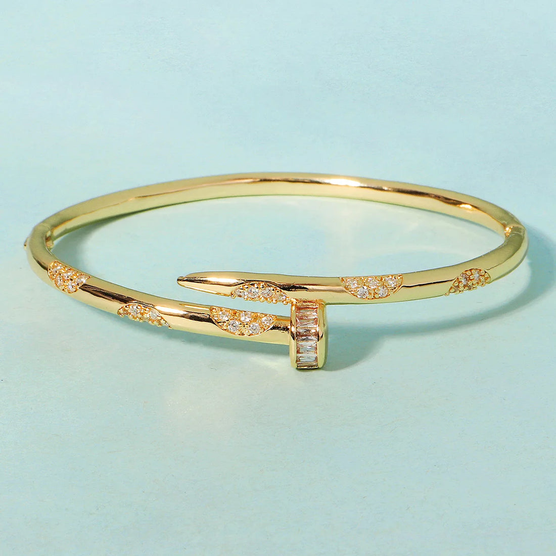 Efily Bridal Trendy Stainless Steel Classic Woman's Bracelet