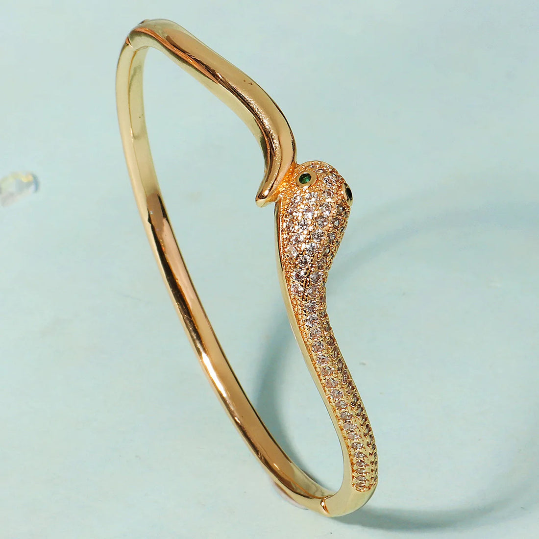 Efily Bridal Trendy Stainless Steel Classic Woman's Bracelet